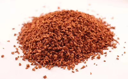 深红色宝力塑胶颗粒