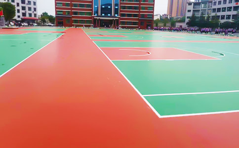 学习篮球场地面
